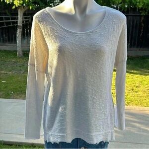 SUNDAYS ONE Women’s top with Long Sleeves, Frayed Edges, Size S
